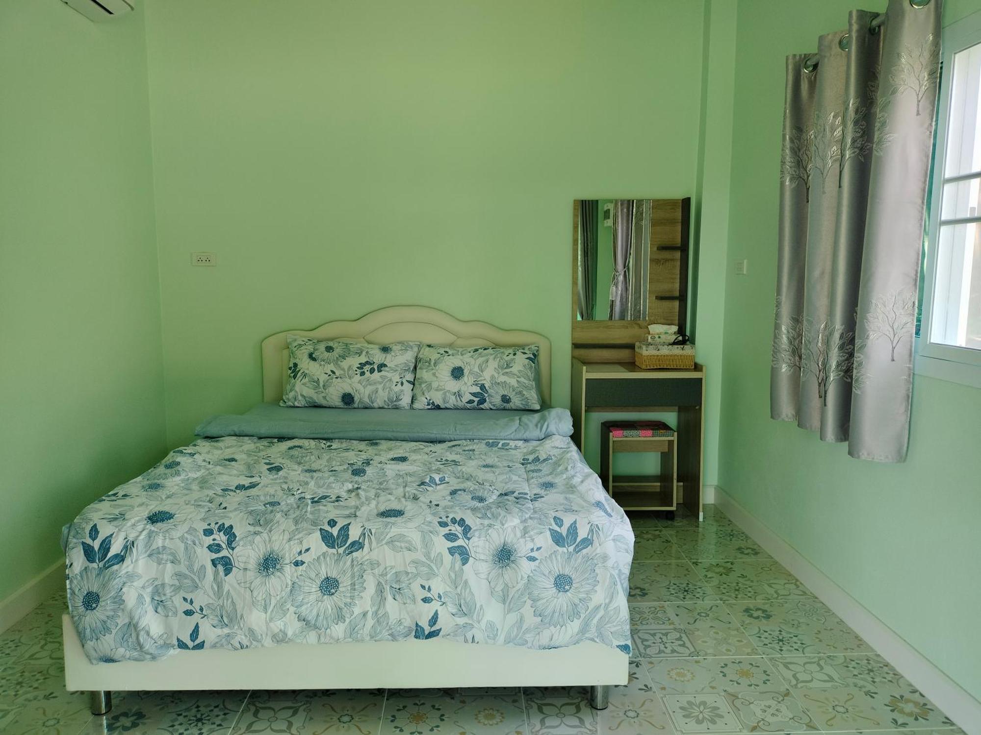 Pimpisa Garden พิมพิศา การ์เด้นท์ Vila Khuang Kom Quarto foto